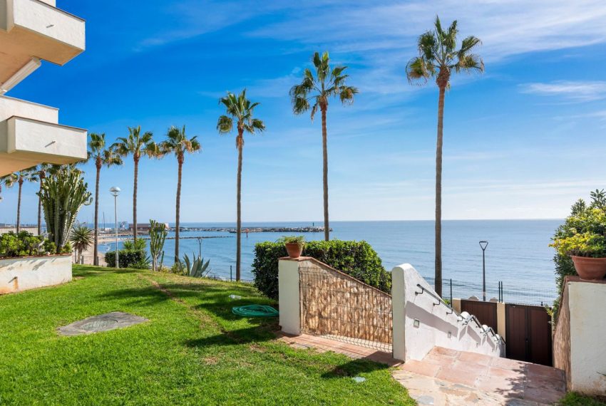 R4656607-Apartment-For-Sale-Marbella-Middle-Floor-2-Beds-125-Built