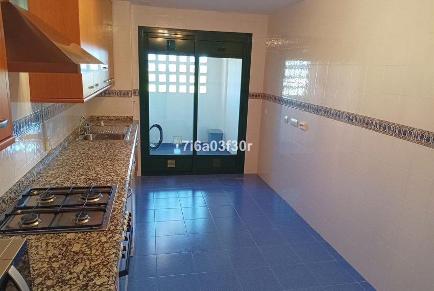 R4660486-Apartment-For-Sale-San-Pedro-de-Alcantara-Middle-Floor-3-Beds-118-Built-16