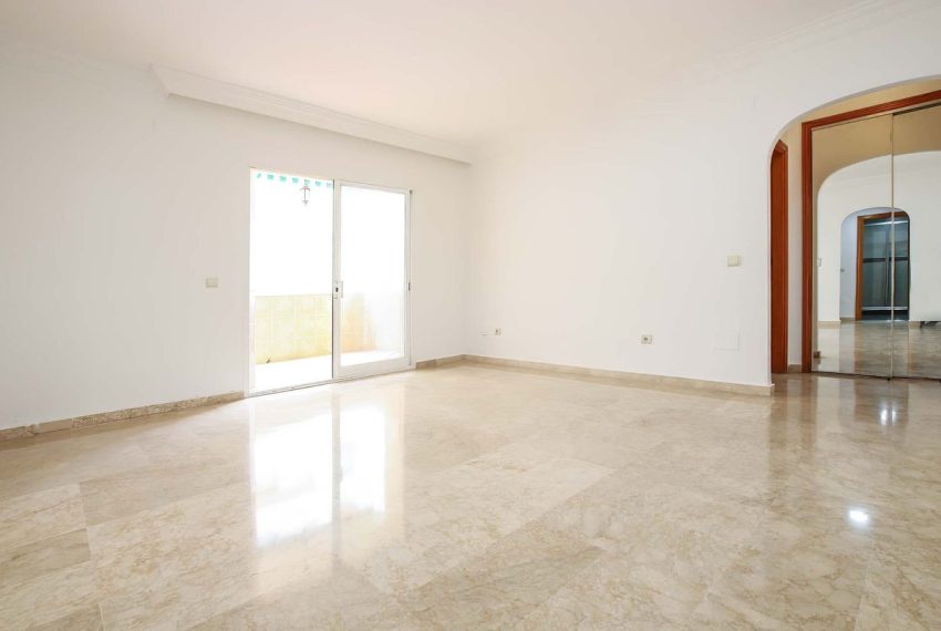 R4661650-Apartment-For-Sale-Estepona-Middle-Floor-1-Beds-70-Built-3
