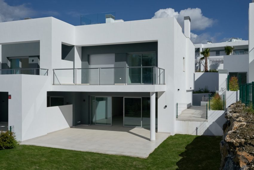 R4686817-Villa-For-Sale-Guadalmina-Alta-Semi-Detached-3-Beds-291-Built