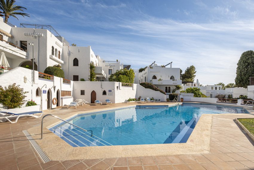 R4687624-Townhouse-For-Sale-Nueva-Andalucia-Terraced-4-Beds-167-Built-13