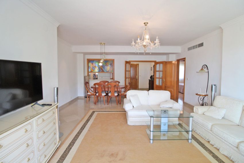 R4687714-Apartment-For-Sale-Marbella-Middle-Floor-3-Beds-119-Built-1