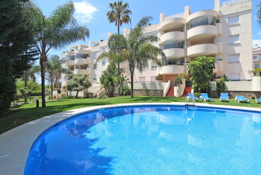 R4687714-Apartment-For-Sale-Marbella-Middle-Floor-3-Beds-119-Built
