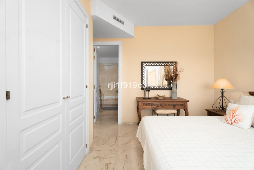 R4694365-Apartment-For-Sale-Elviria-Ground-Floor-2-Beds-86-Built-9