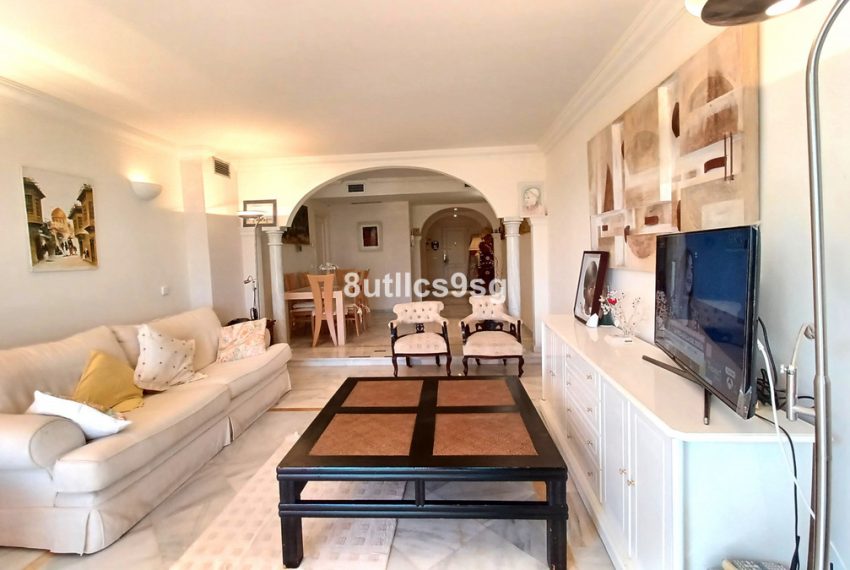 R4695985-Apartment-For-Sale-Nueva-Andalucia-Middle-Floor-2-Beds-146-Built-8