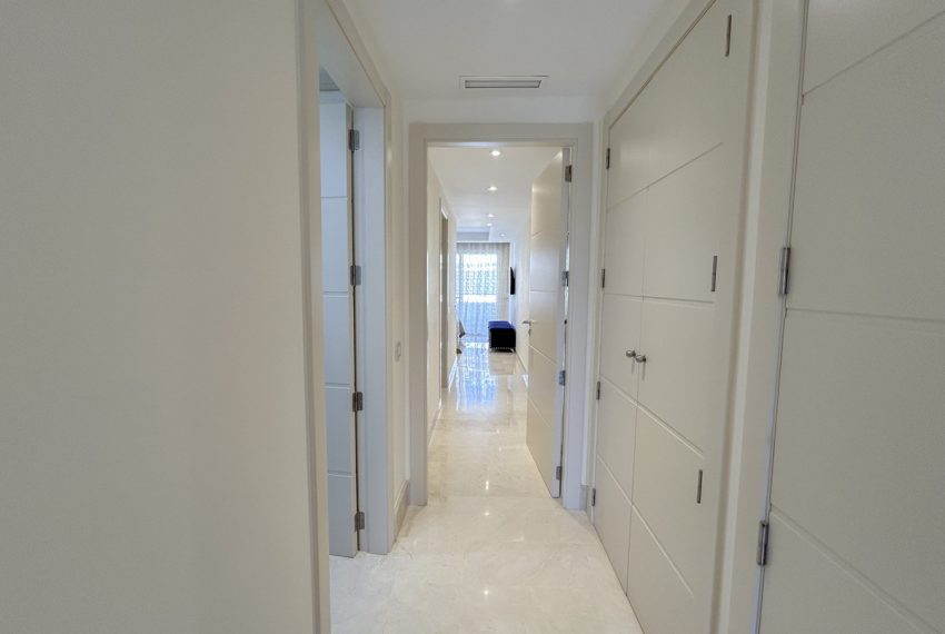 R4699885-Apartment-For-Sale-Estepona-Middle-Floor-2-Beds-136-Built-7