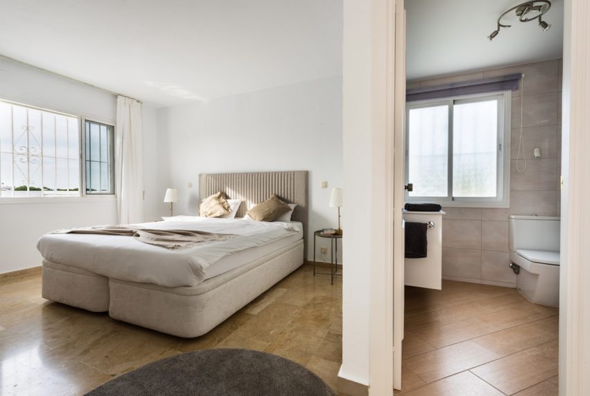 R4708573-Apartment-For-Sale-Estepona-Penthouse-3-Beds-107-Built-4