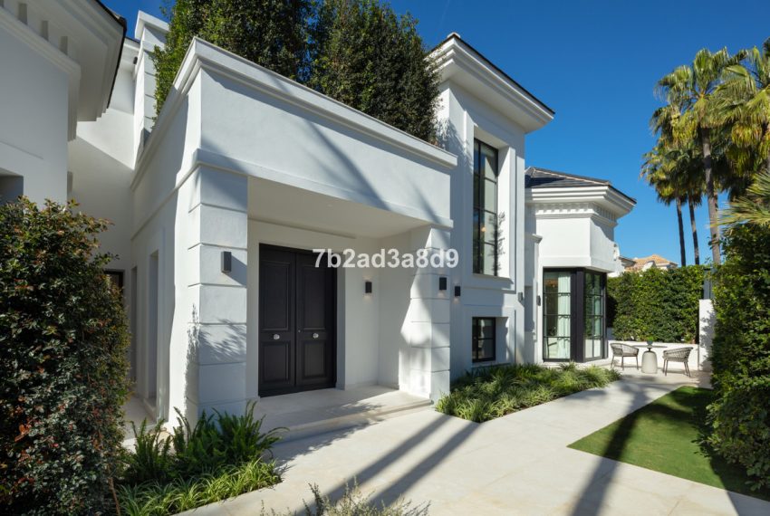 R4711951-Villa-For-Sale-The-Golden-Mile-Detached-6-Beds-910-Built-5
