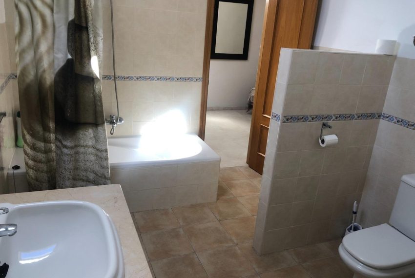 R4712794-Townhouse-For-Sale-Nueva-Andalucia-Terraced-3-Beds-138-Built-9