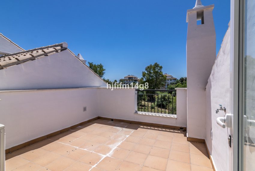 R4715389-Townhouse-For-Sale-Nueva-Andalucia-Terraced-3-Beds-152-Built-15