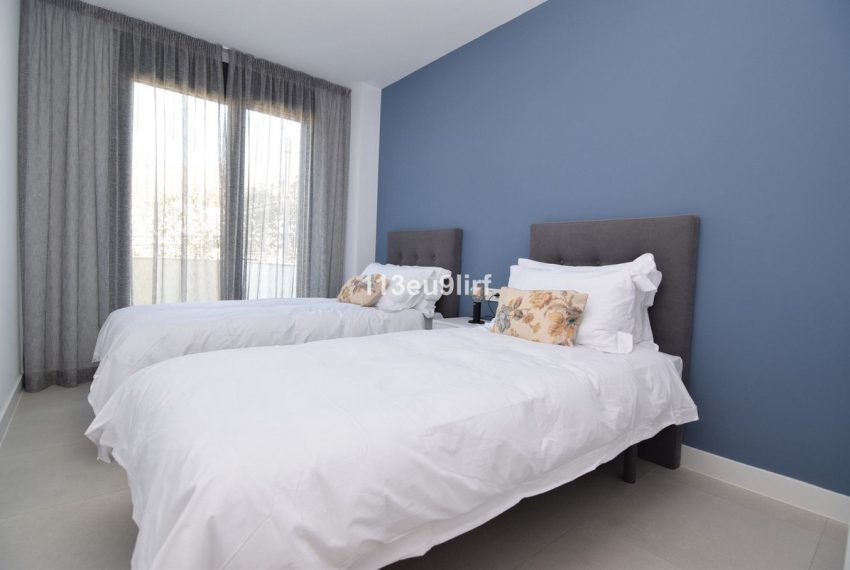 R4100143-Apartment-For-Sale-Estepona-Ground-Floor-3-Beds-118-Built-16