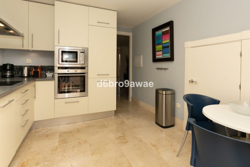 R4178875-Apartment-For-Sale-Rio-Real-Penthouse-3-Beds-159-Built-11