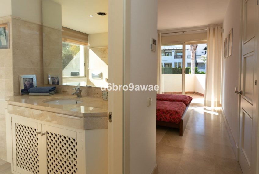 R4178875-Apartment-For-Sale-Rio-Real-Penthouse-3-Beds-159-Built-14