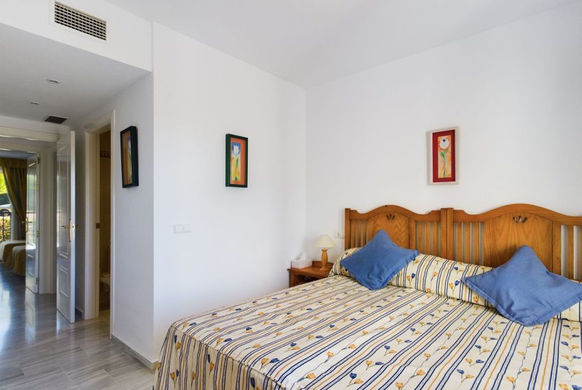 R4198294-Apartment-For-Sale-Los-Arqueros-Middle-Floor-2-Beds-80-Built-14
