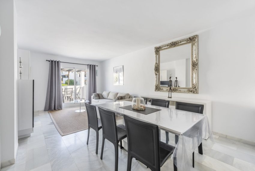 R4208110-Apartment-For-Sale-Nueva-Andalucia-Penthouse-Duplex-2-Beds-110-Built-4