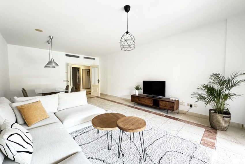 R4209703-Apartment-For-Sale-Estepona-Ground-Floor-3-Beds-135-Built-10