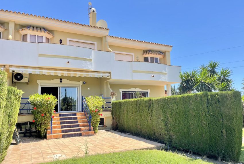 R4243546-Townhouse-For-Sale-Atalaya-Terraced-3-Beds-225-Built