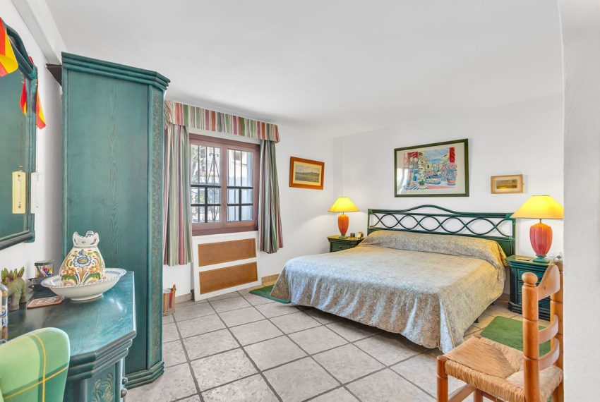 R4255177-Apartment-For-Sale-Puerto-de-Cabopino-Penthouse-4-Beds-160-Built-6