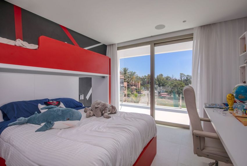 R4318228-Villa-For-Sale-Guadalmina-Baja-Detached-4-Beds-673-Built-19