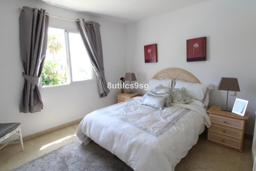 R4354444-Townhouse-For-Sale-Nueva-Andalucia-Terraced-4-Beds-147-Built-10