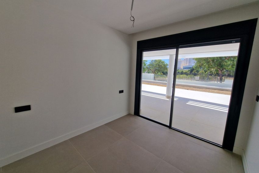 R4403401-Apartment-For-Sale-Estepona-Ground-Floor-3-Beds-157-Built-19