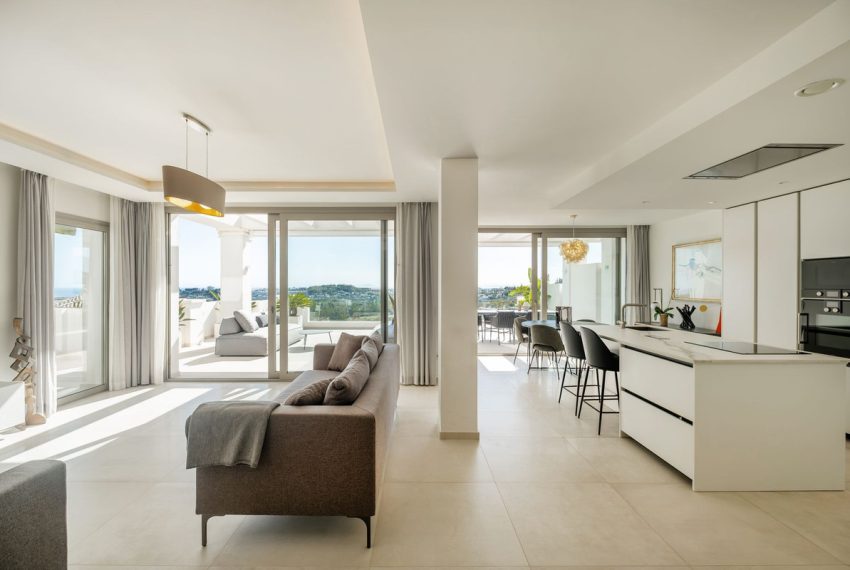 R4423927-Apartment-For-Sale-Nueva-Andalucia-Penthouse-2-Beds-135-Built-18