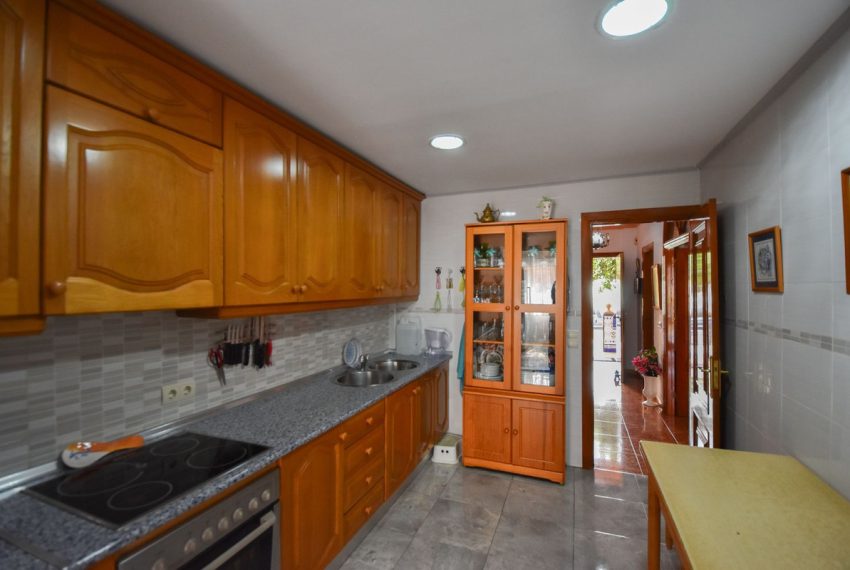R4432276-Townhouse-For-Sale-Nueva-Andalucia-Terraced-4-Beds-190-Built-13