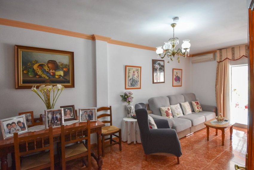 R4432276-Townhouse-For-Sale-Nueva-Andalucia-Terraced-4-Beds-190-Built-8