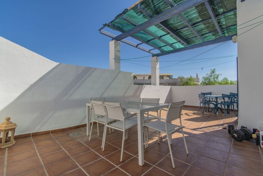 R4432792-Townhouse-For-Sale-Nueva-Andalucia-Terraced-4-Beds-197-Built-19