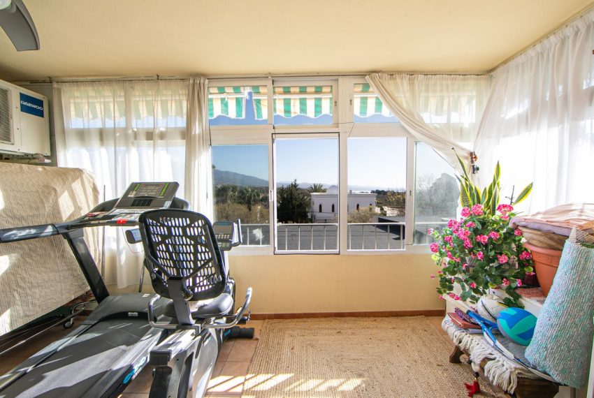 R4459291-Apartment-For-Sale-Nueva-Andalucia-Ground-Floor-2-Beds-106-Built-8