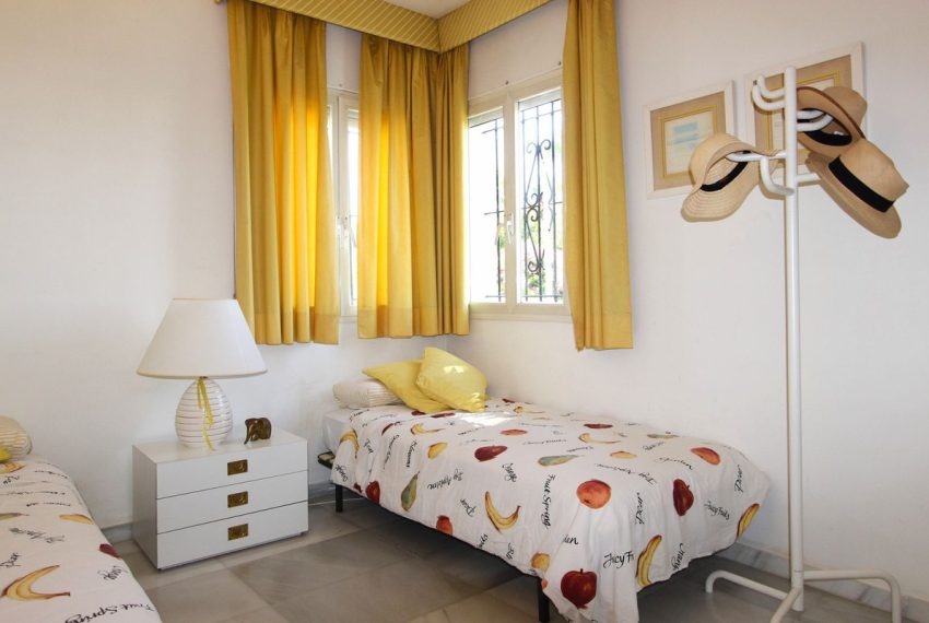 R4562374-Apartment-For-Sale-San-Pedro-de-Alcantara-Ground-Floor-2-Beds-190-Built-5