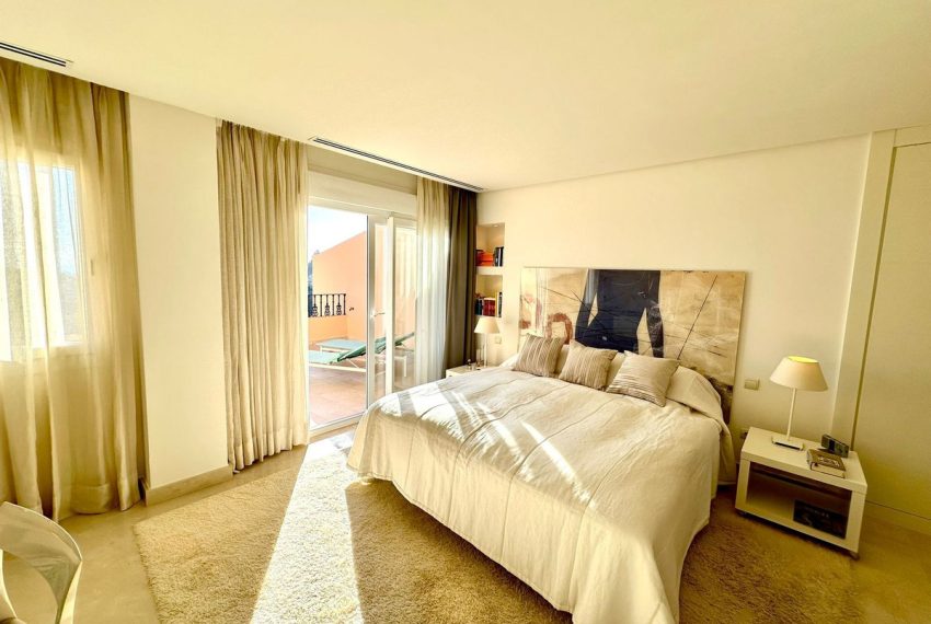 R4582279-Apartment-For-Sale-Nueva-Andalucia-Penthouse-Duplex-2-Beds-181-Built-19