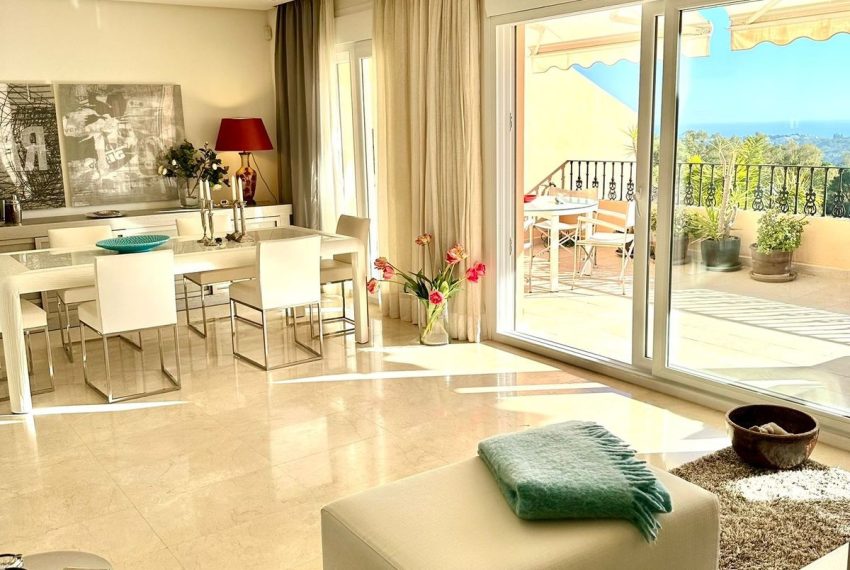 R4582279-Apartment-For-Sale-Nueva-Andalucia-Penthouse-Duplex-2-Beds-181-Built-5