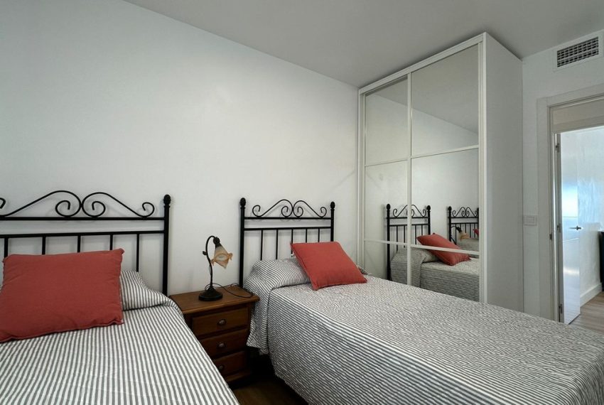 R4589101-Apartment-For-Sale-Estepona-Penthouse-3-Beds-104-Built-11