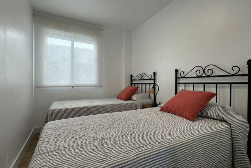 R4589101-Apartment-For-Sale-Estepona-Penthouse-3-Beds-104-Built-12