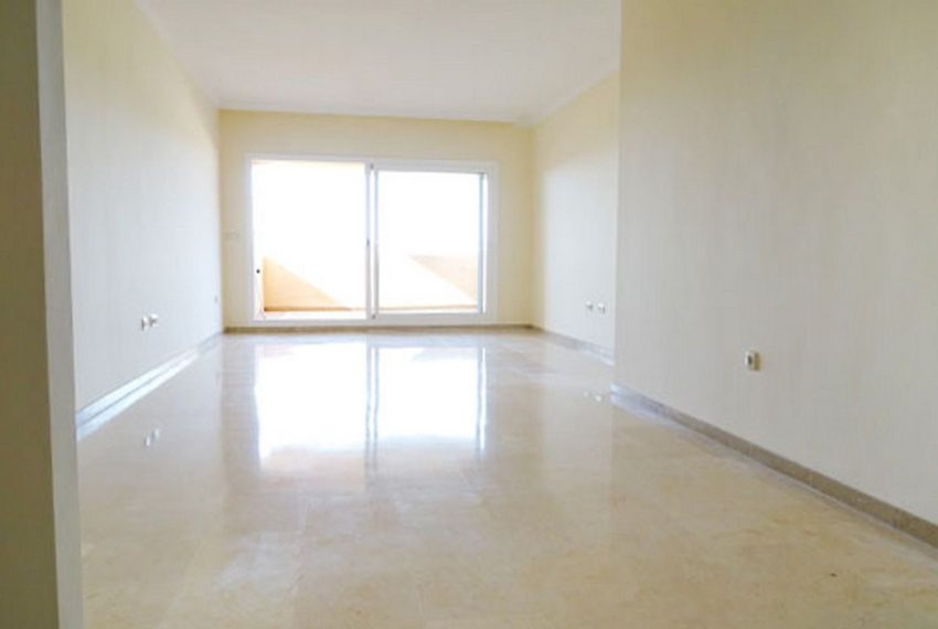 R4591090-Apartment-For-Sale-Elviria-Middle-Floor-3-Beds-151-Built-3