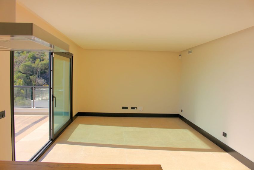 R4592050-Apartment-For-Sale-Nueva-Andalucia-Penthouse-Duplex-3-Beds-121-Built-7