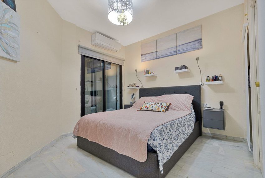R4615060-Apartment-For-Sale-Calahonda-Ground-Floor-2-Beds-83-Built-10