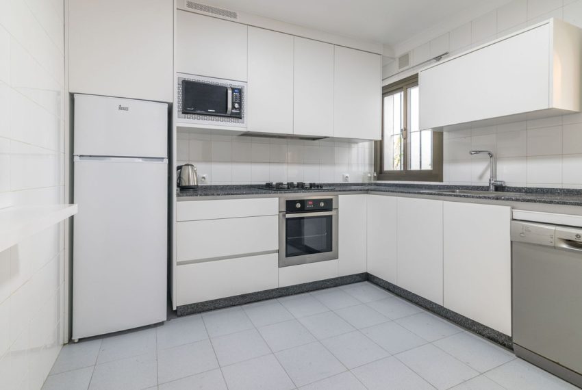 R4648027-Apartment-For-Sale-Estepona-Ground-Floor-4-Beds-151-Built-18