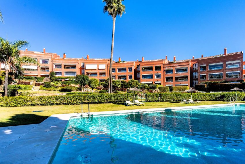 R4649215-Apartment-For-Sale-Marbella-Middle-Floor-4-Beds-175-Built