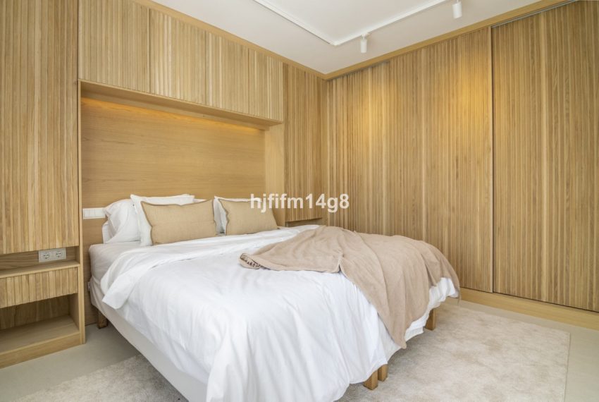 R4649734-Apartment-For-Sale-Nueva-Andalucia-Penthouse-3-Beds-99-Built-12