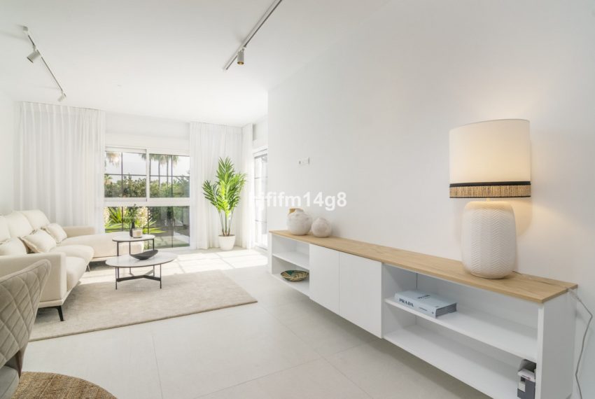 R4649734-Apartment-For-Sale-Nueva-Andalucia-Penthouse-3-Beds-99-Built-7