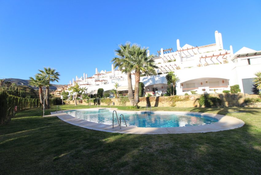 R4651864-Apartment-For-Sale-Nueva-Andalucia-Ground-Floor-2-Beds-86-Built