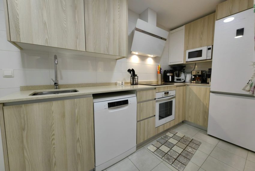 R4660924-Apartment-For-Sale-Estepona-Middle-Floor-3-Beds-103-Built-2