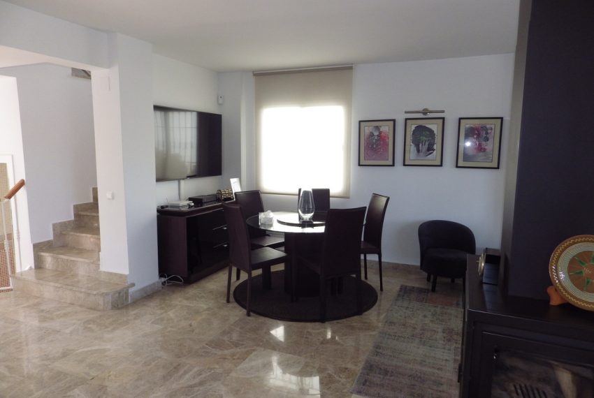 R4674280-Townhouse-For-Sale-Nueva-Andalucia-Terraced-5-Beds-160-Built-8