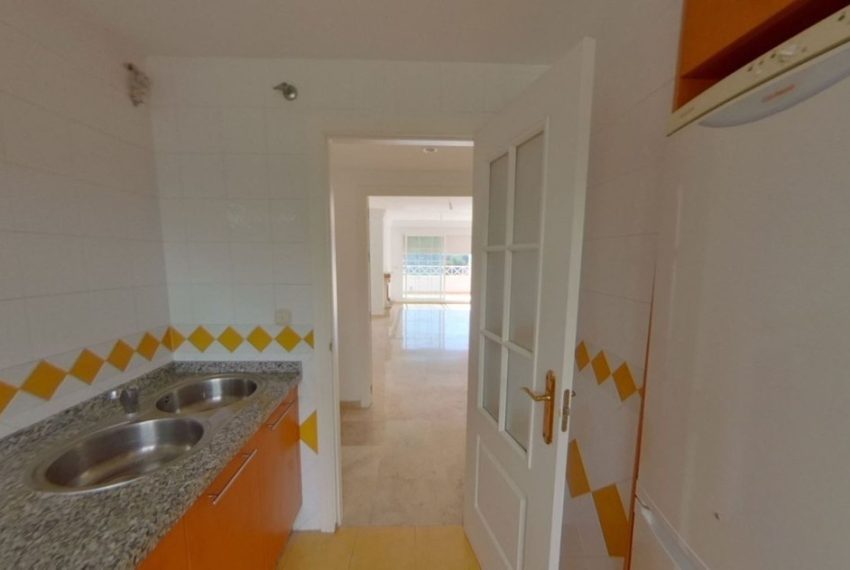 R4676482-Studio-For-Sale-Rio-Real-Middle-Floor-1-Beds-81-Built-18