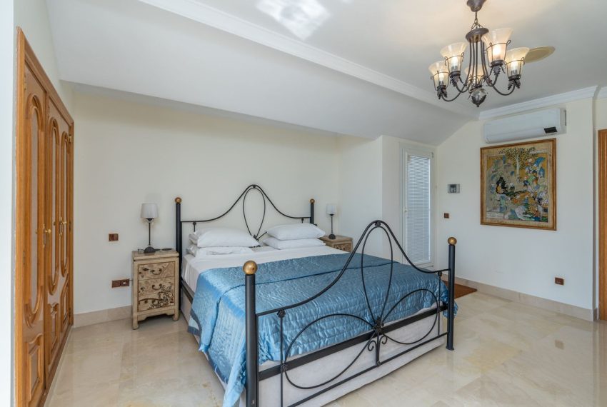 R4679053-Apartment-For-Sale-Marbella-Penthouse-5-Beds-210-Built-10