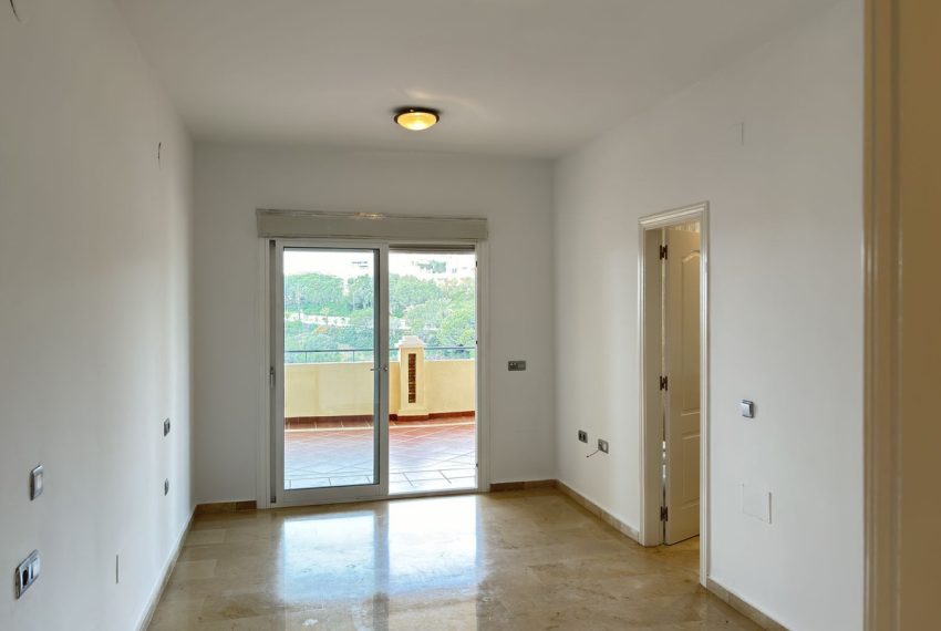 R4682059-Apartment-For-Sale-Elviria-Ground-Floor-2-Beds-116-Built-14