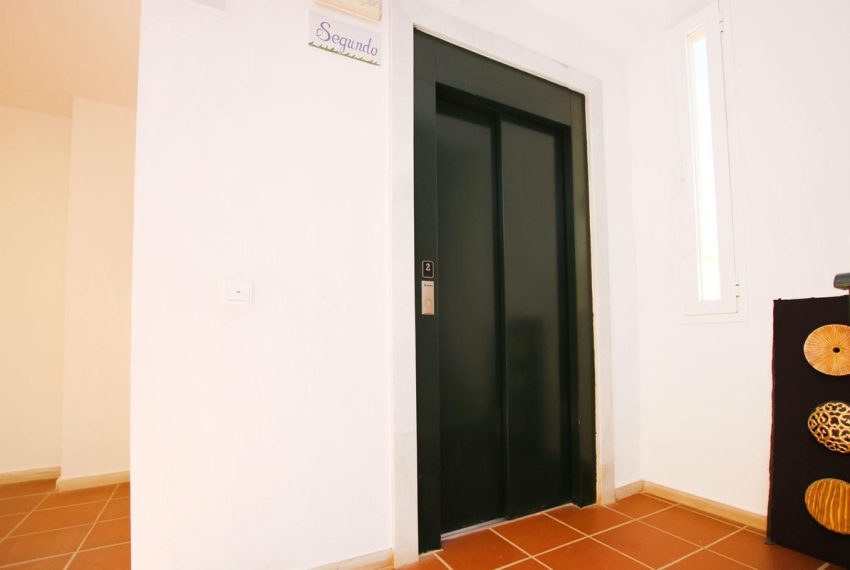 R4686940-Apartment-For-Sale-Calahonda-Middle-Floor-2-Beds-90-Built-9