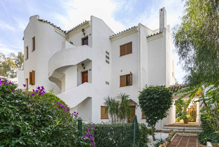 R4687318-Apartment-For-Sale-Nueva-Andalucia-Penthouse-2-Beds-107-Built-17